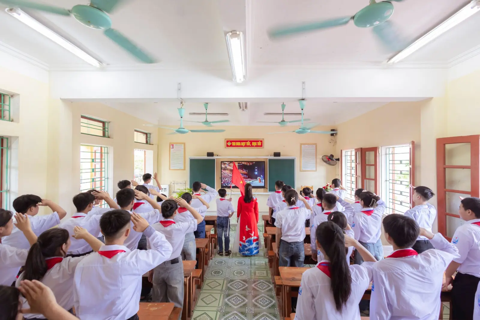 外籍学员HSK考试通过率提升策略：重庆汉语培训课程优化方向正文配图 1